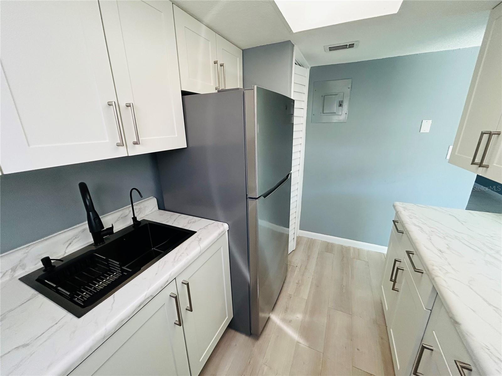 Image 4 of 11 For 2785 L B Mcleod Road B