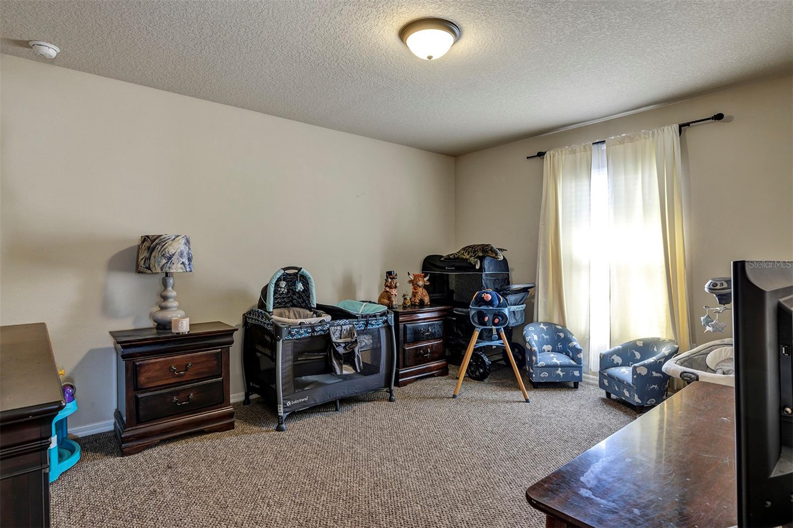 Image 31 of 44 For 10820 Wyandotte Drive