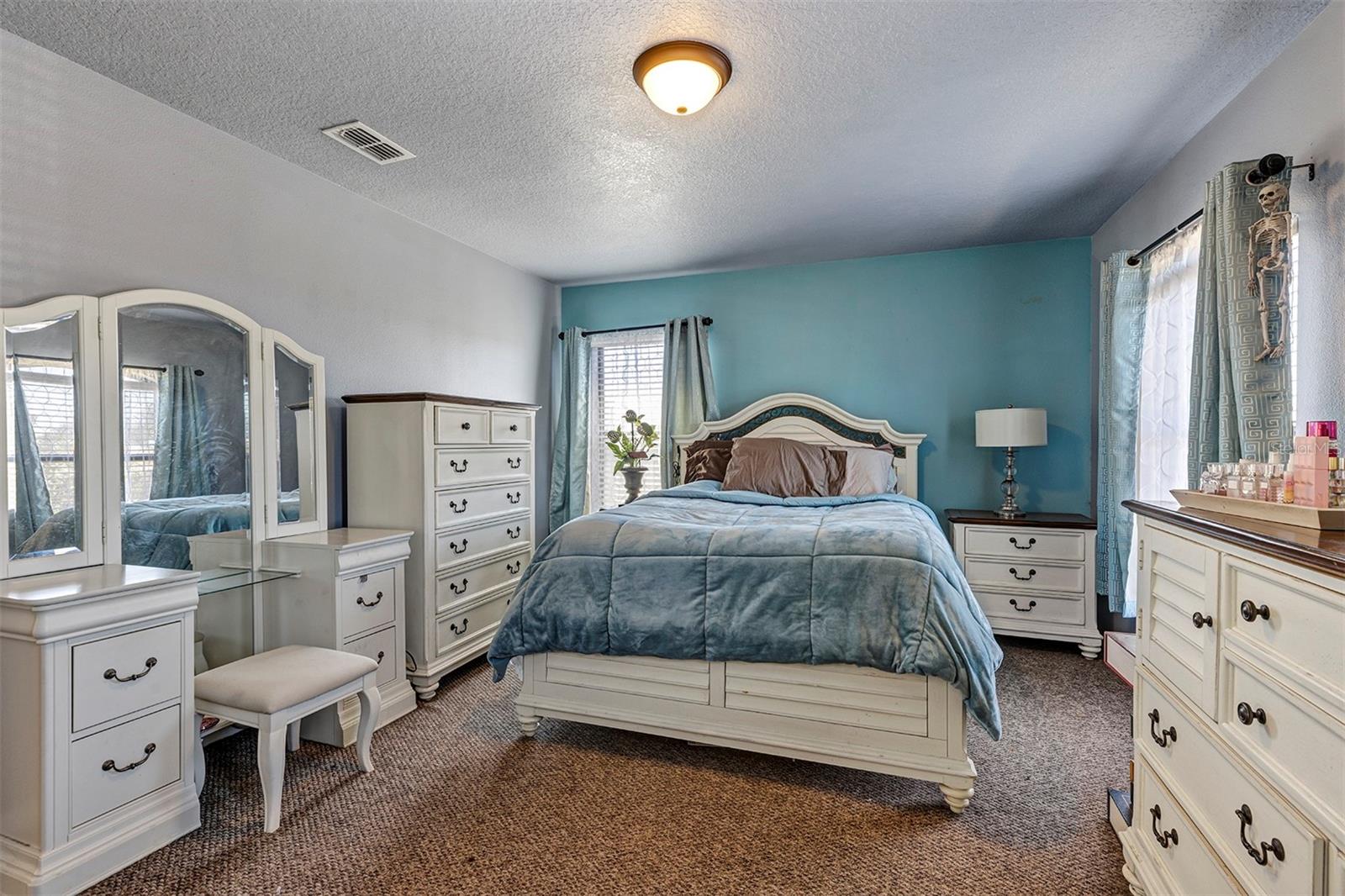 Image 35 of 44 For 10820 Wyandotte Drive