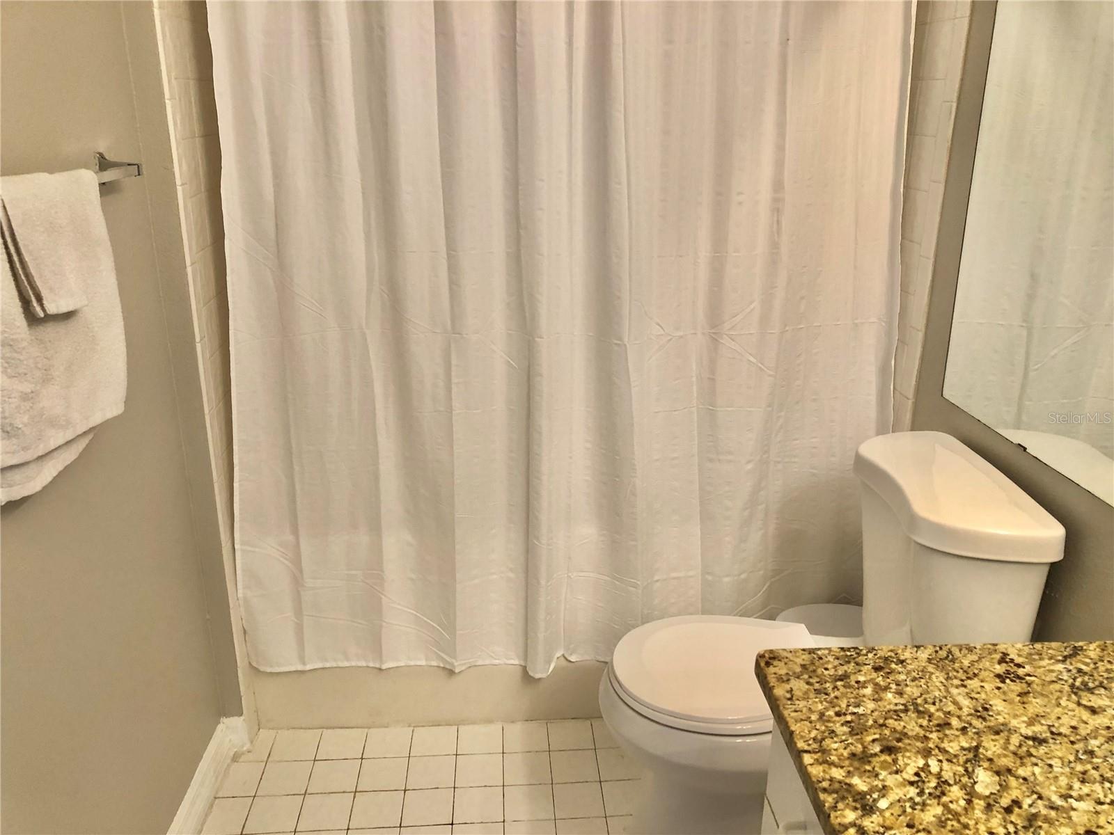 Image 17 of 32 For 5542 Metrowest Boulevard 104