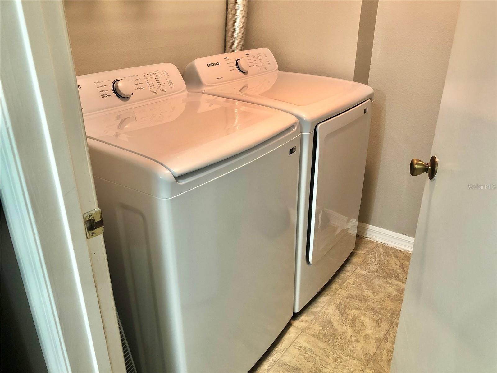 Image 18 of 32 For 5542 Metrowest Boulevard 104