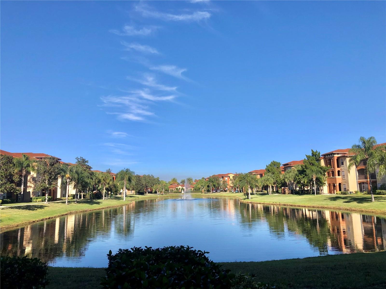 Image 2 of 32 For 5542 Metrowest Boulevard 104