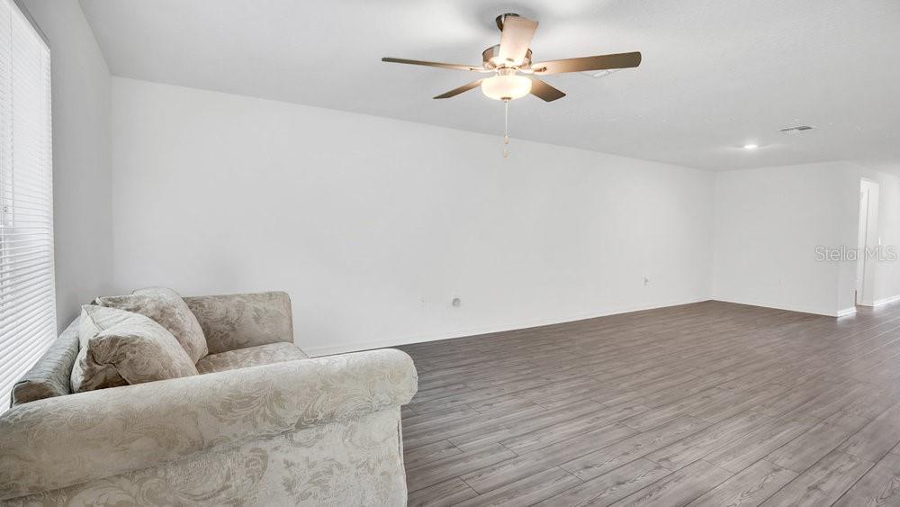 Image 7 of 36 For 12958 Del Lago Drive