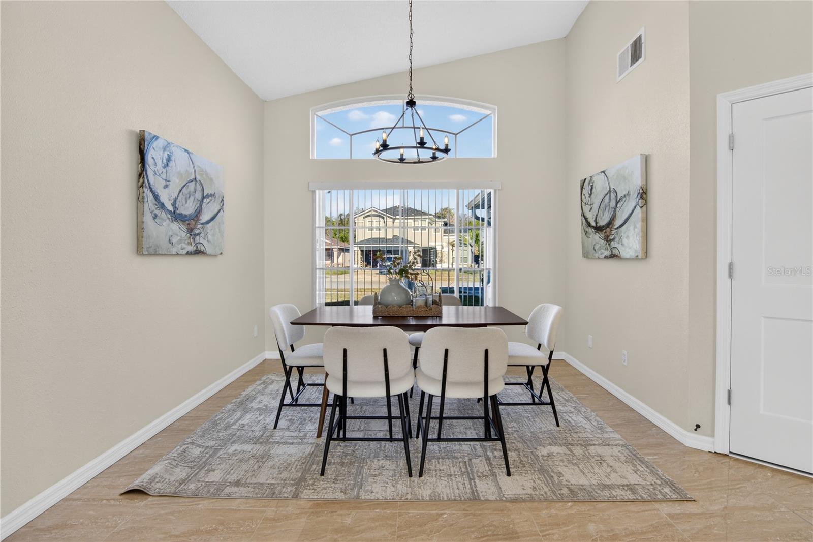 Image 9 of 39 For 1484 Avleigh Circle