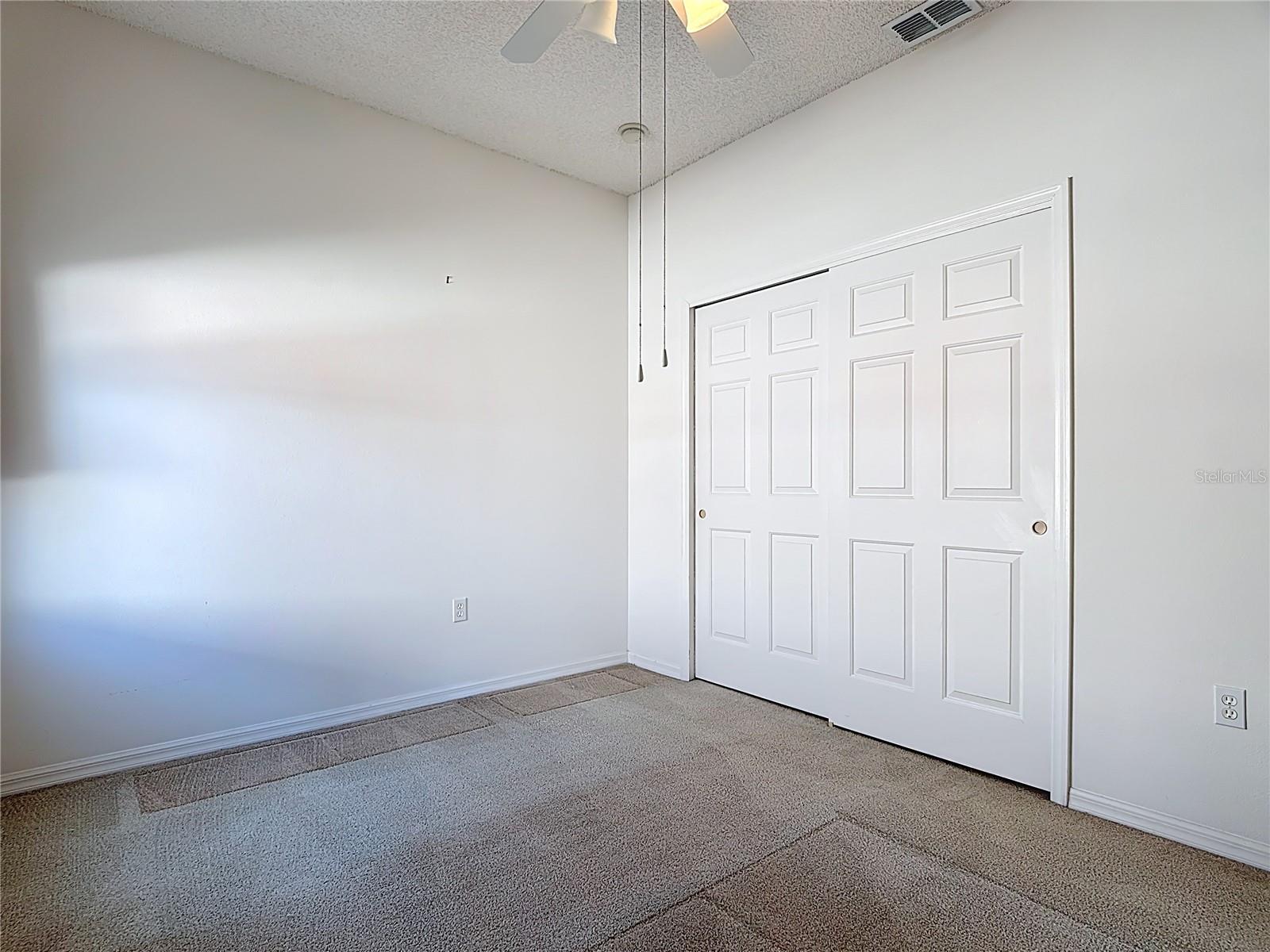 Image 34 of 63 For 309 Aylesbury Court