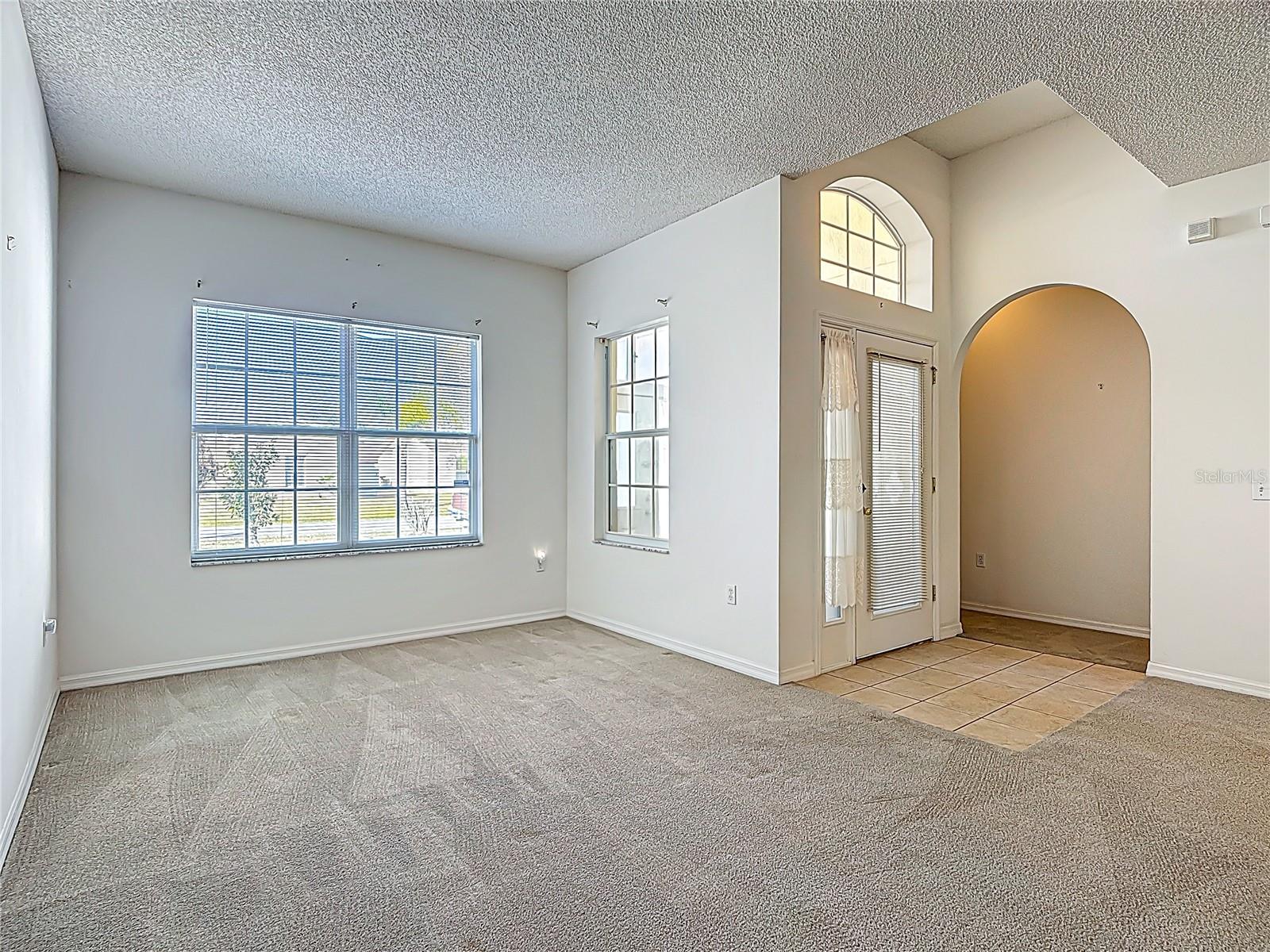 Image 8 of 63 For 309 Aylesbury Court