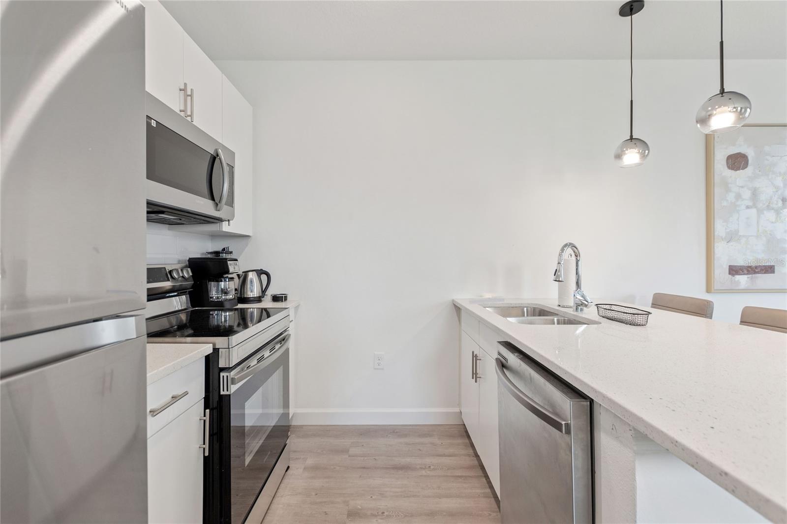 Image 17 of 44 For 608 Trikomo Drive