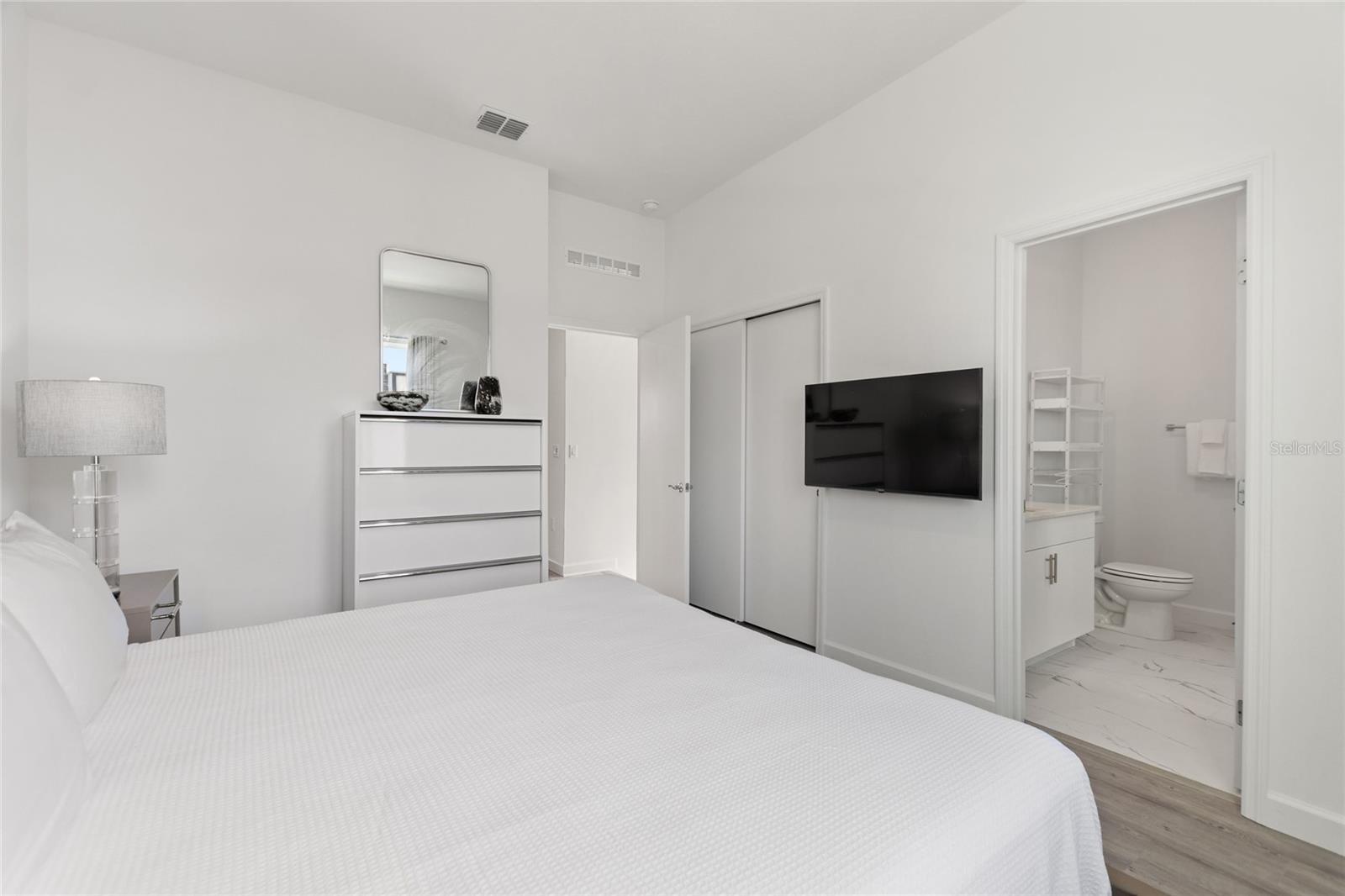 Image 24 of 44 For 608 Trikomo Drive