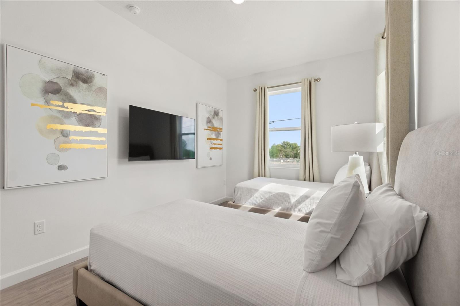 Image 29 of 44 For 608 Trikomo Drive