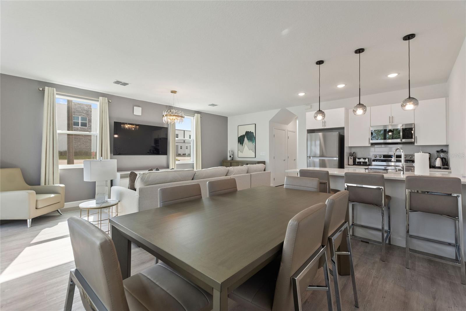 Image 7 of 44 For 608 Trikomo Drive