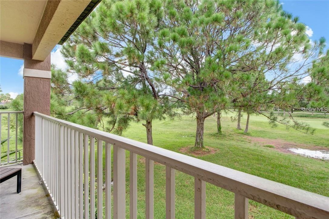 Image 16 of 21 For 13953 Fairway Island Drive 621