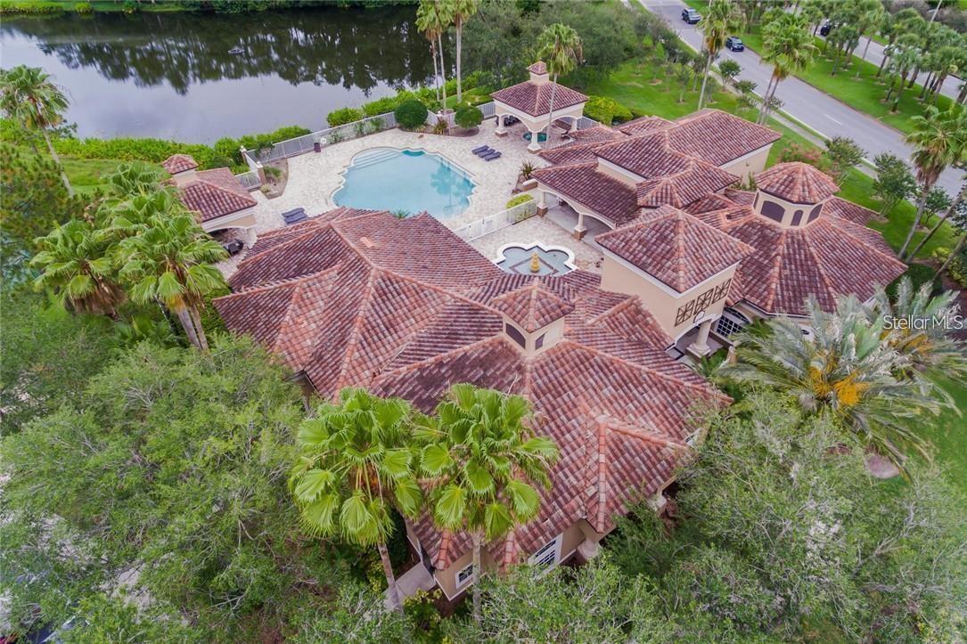 Image 18 of 21 For 13953 Fairway Island Drive 621