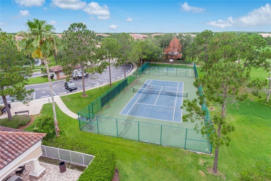 Image 19 of 21 For 13953 Fairway Island Drive 621