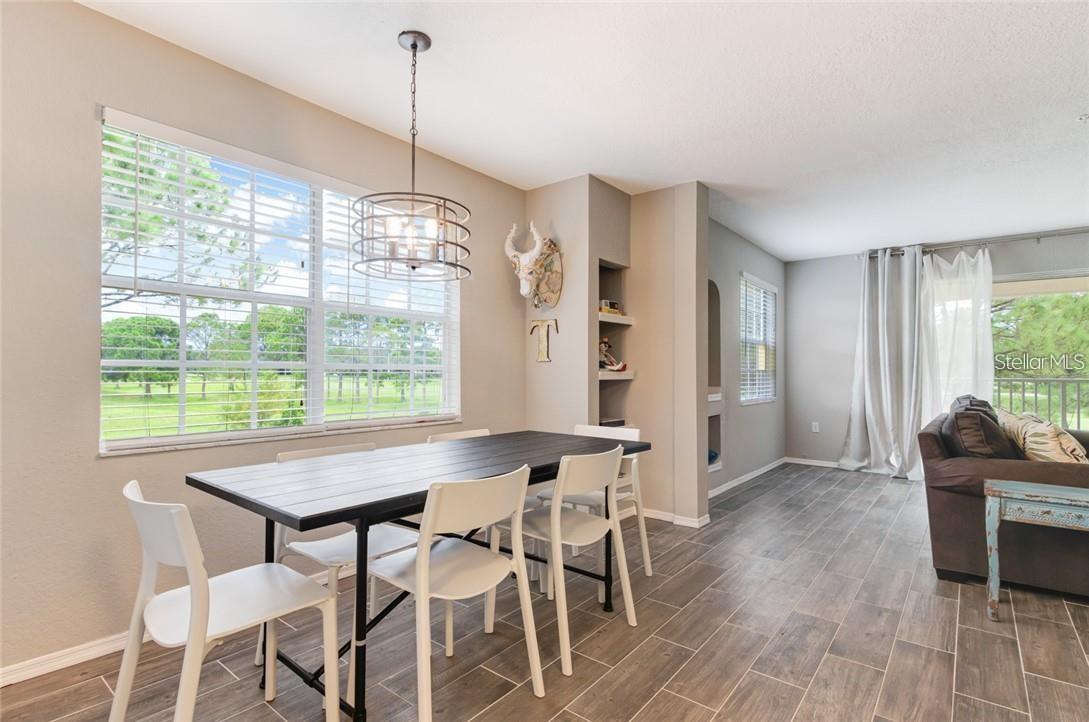 Image 4 of 21 For 13953 Fairway Island Drive 621