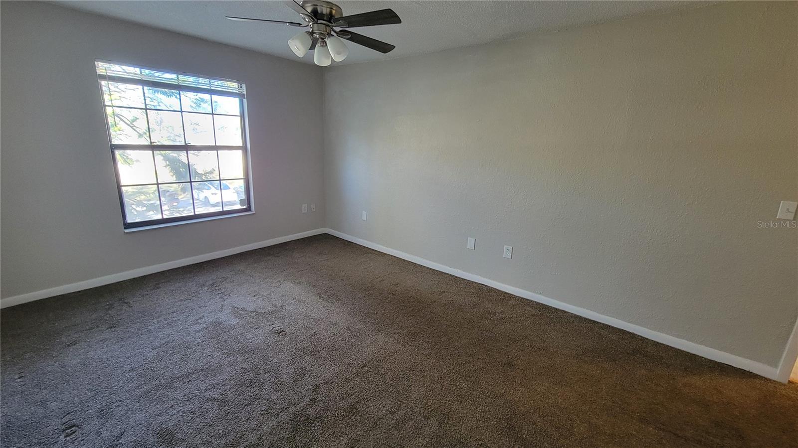 Image 9 of 24 For 6004 Village Circle 6004