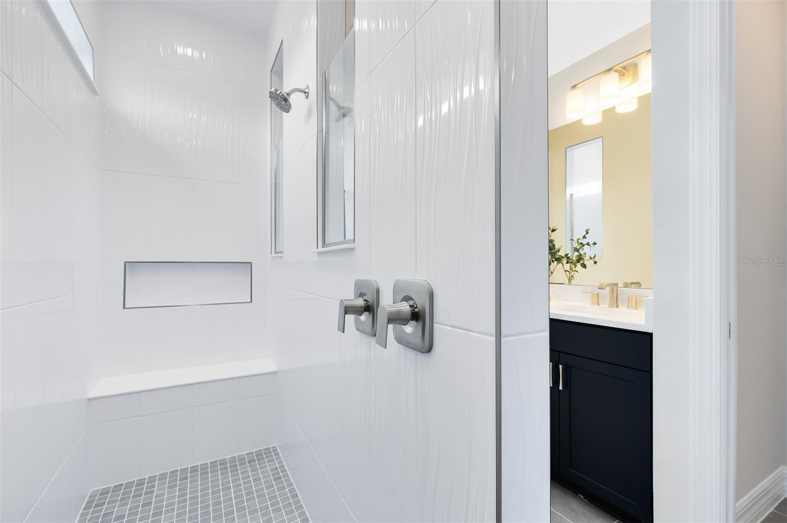 Image 19 of 26 For 2090 Branched Oak Road