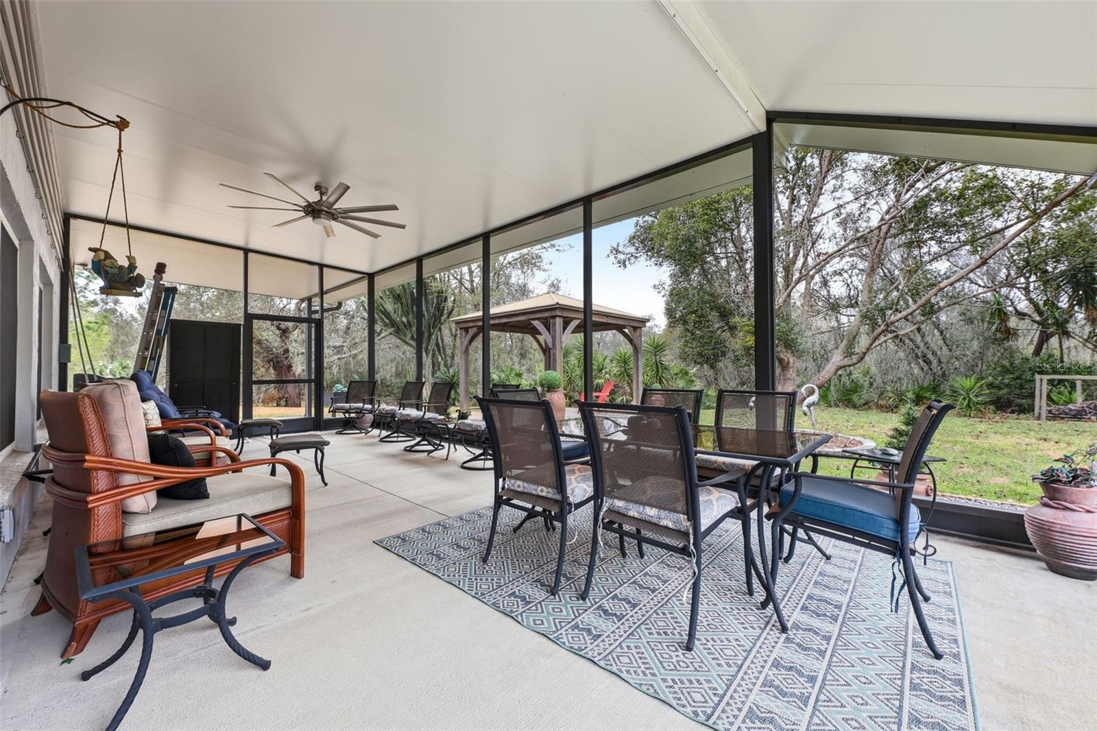 Image 26 of 34 For 1406 Challenger Avenue