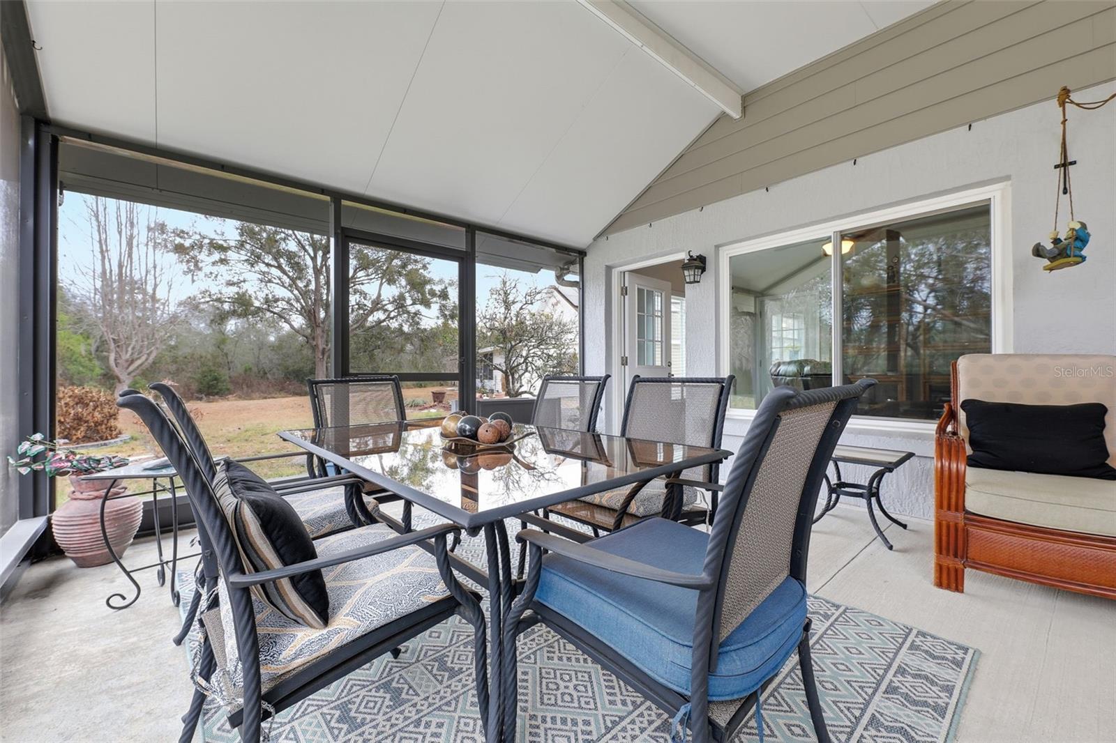 Image 27 of 34 For 1406 Challenger Avenue