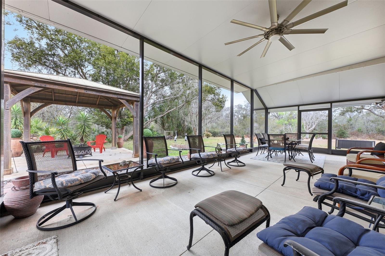 Image 29 of 34 For 1406 Challenger Avenue