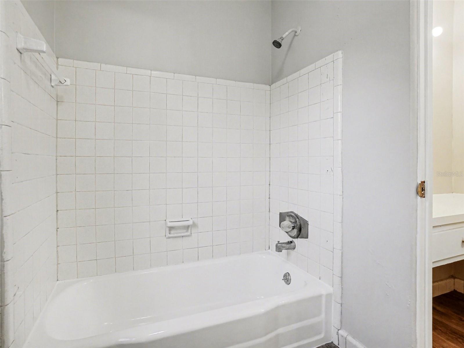 Image 13 of 17 For 5216 Van Aken Drive