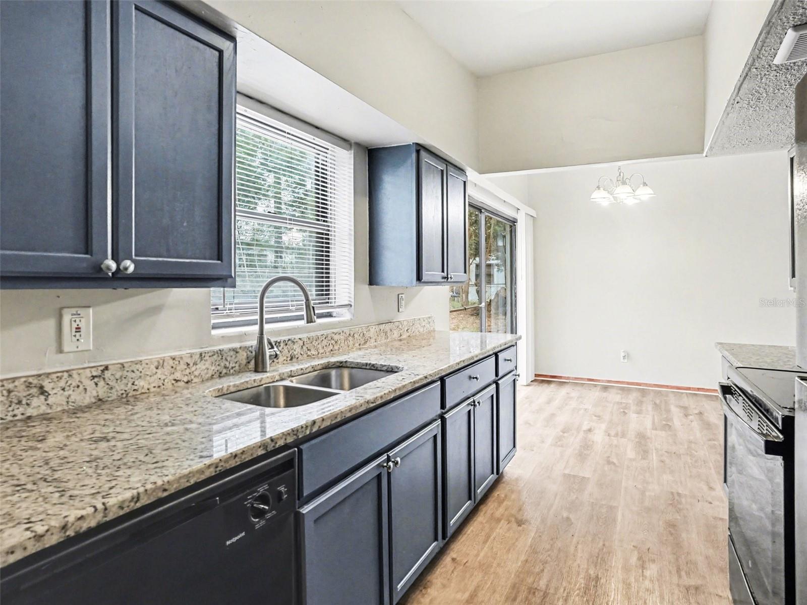 Image 5 of 17 For 5216 Van Aken Drive