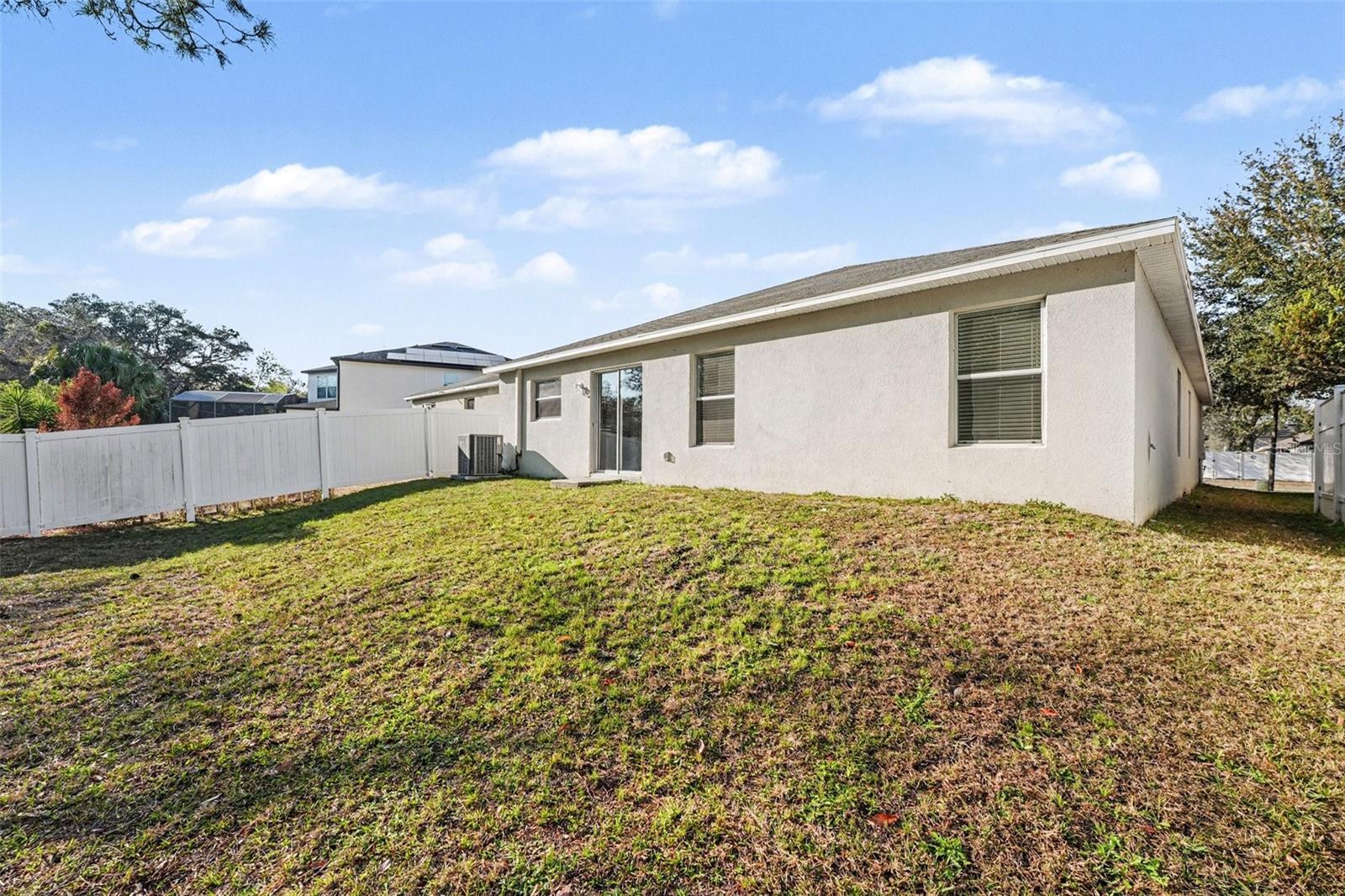 Image 23 of 25 For 7271 Wakeview Drive