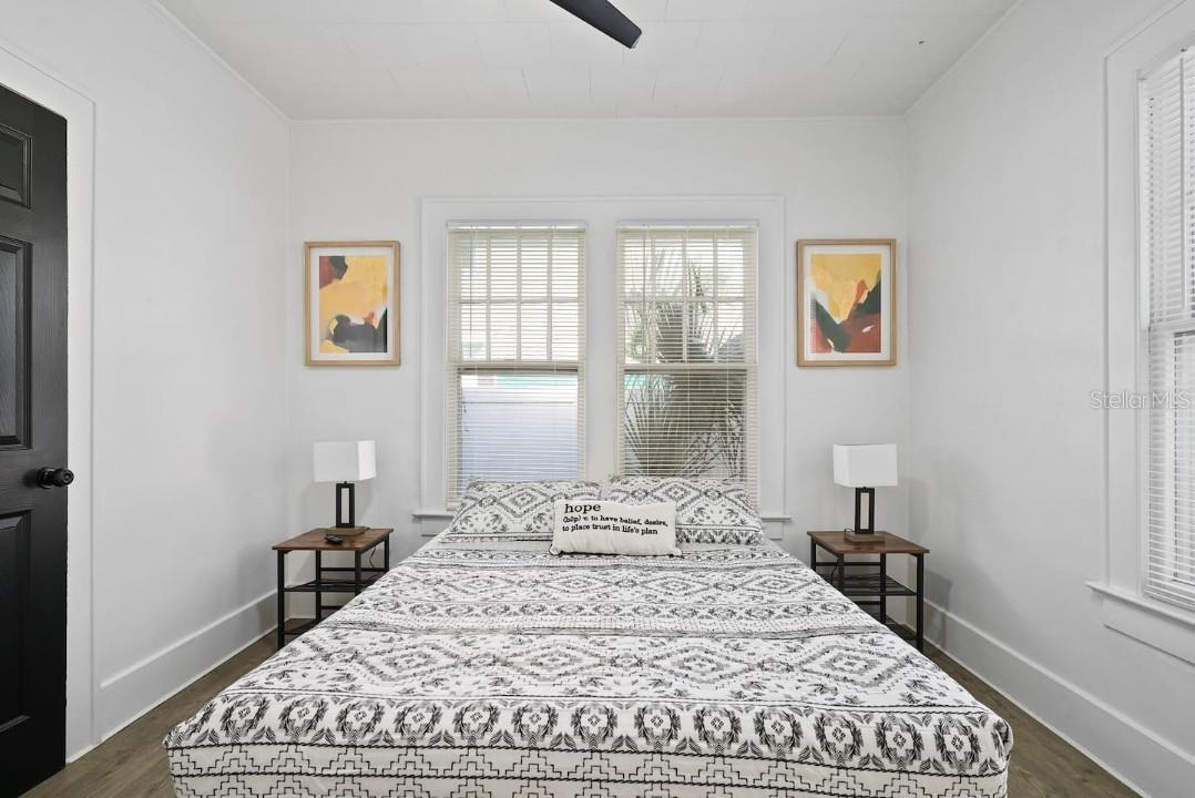 Image 10 of 58 For 1829 Hollenbeck Drive