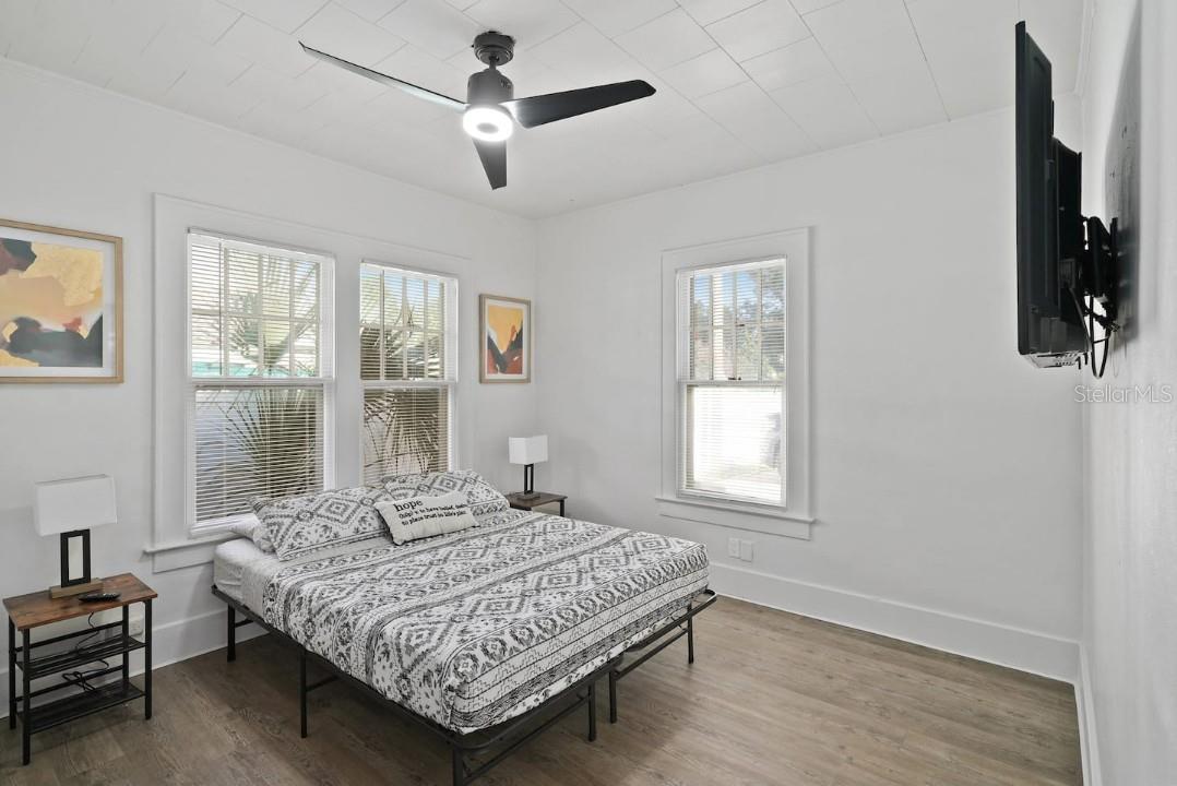 Image 12 of 58 For 1829 Hollenbeck Drive