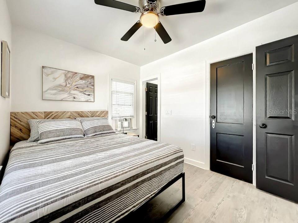 Image 47 of 58 For 1829 Hollenbeck Drive