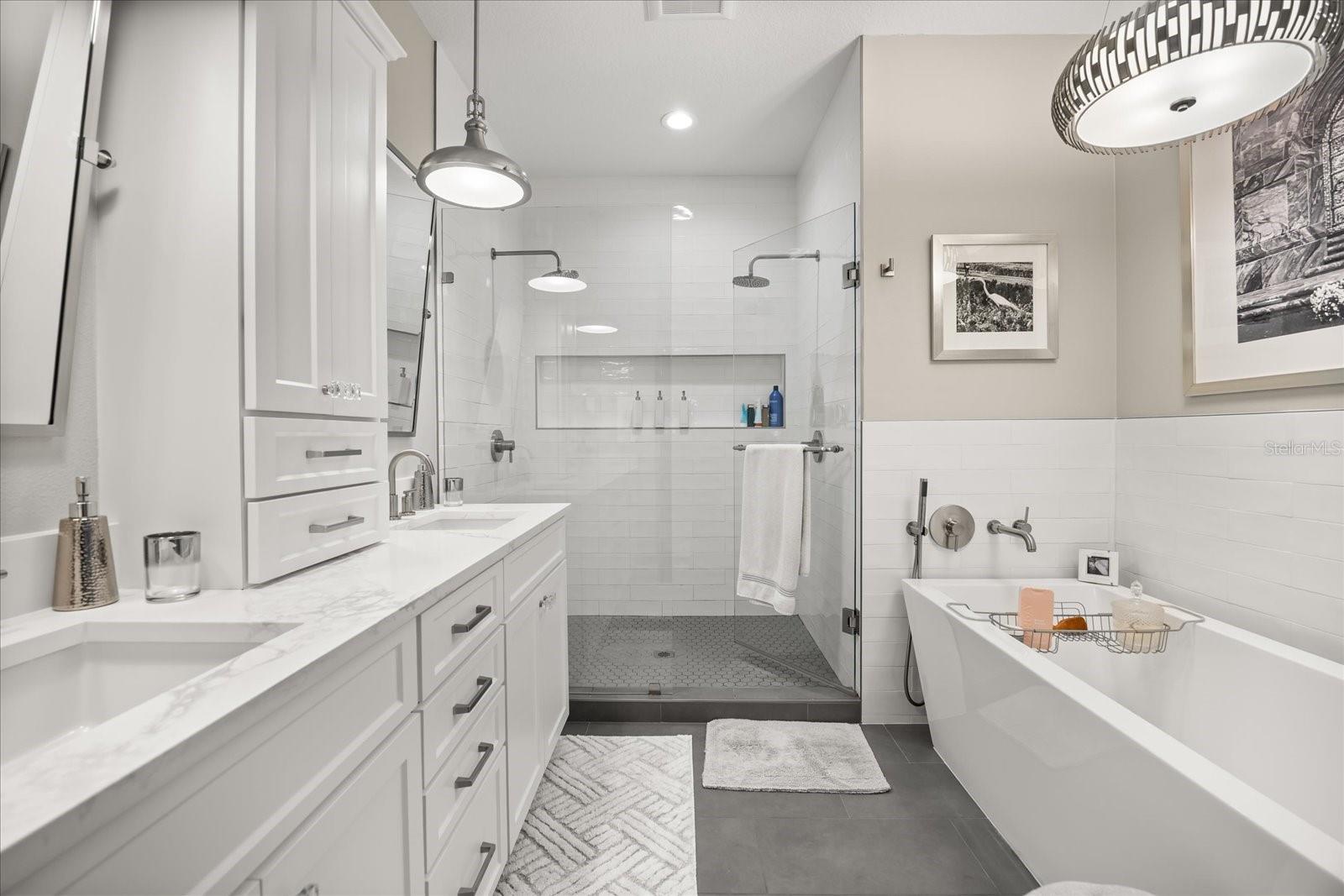 Image 18 of 59 For 1880 Sipes Alley