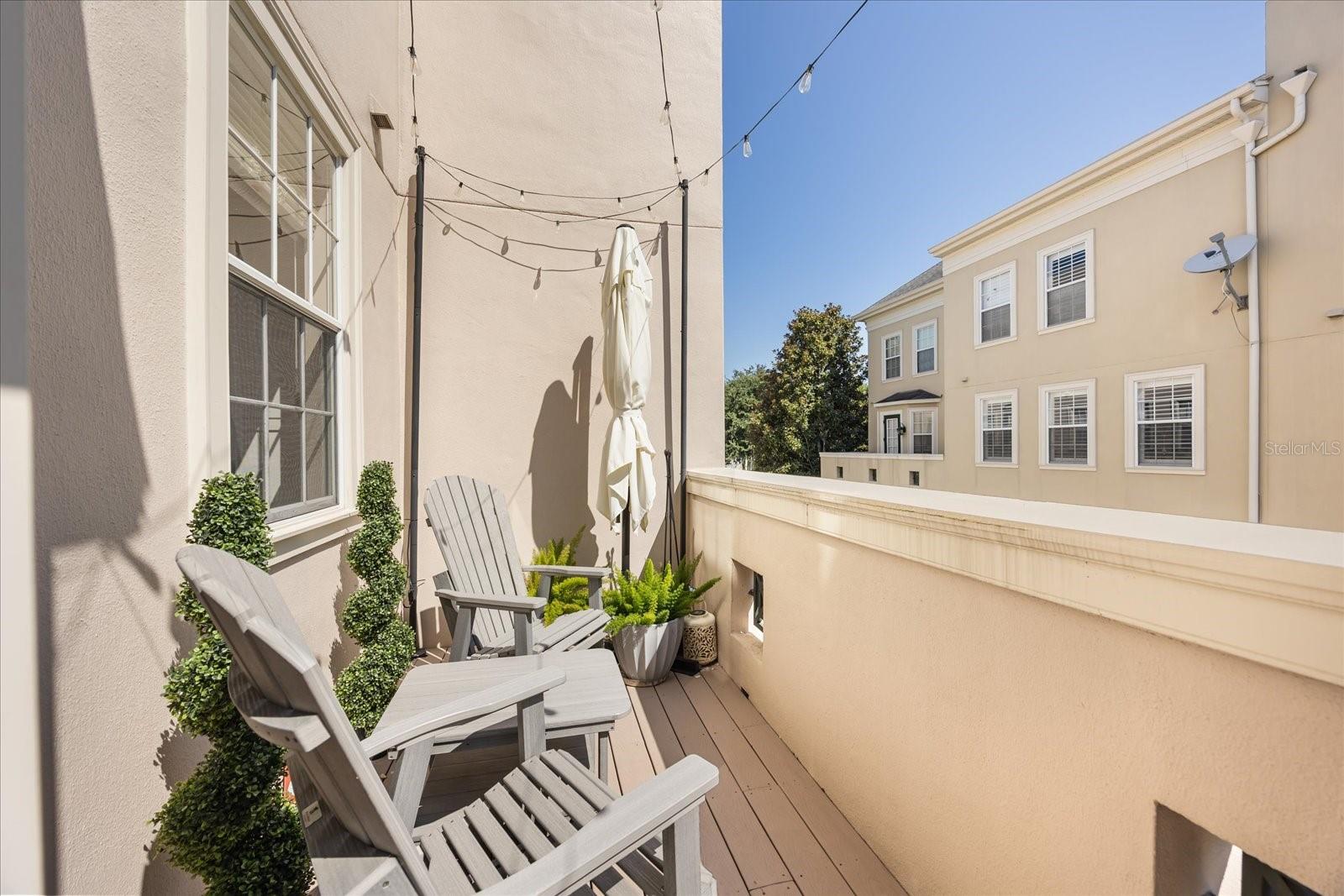 Image 25 of 59 For 1880 Sipes Alley