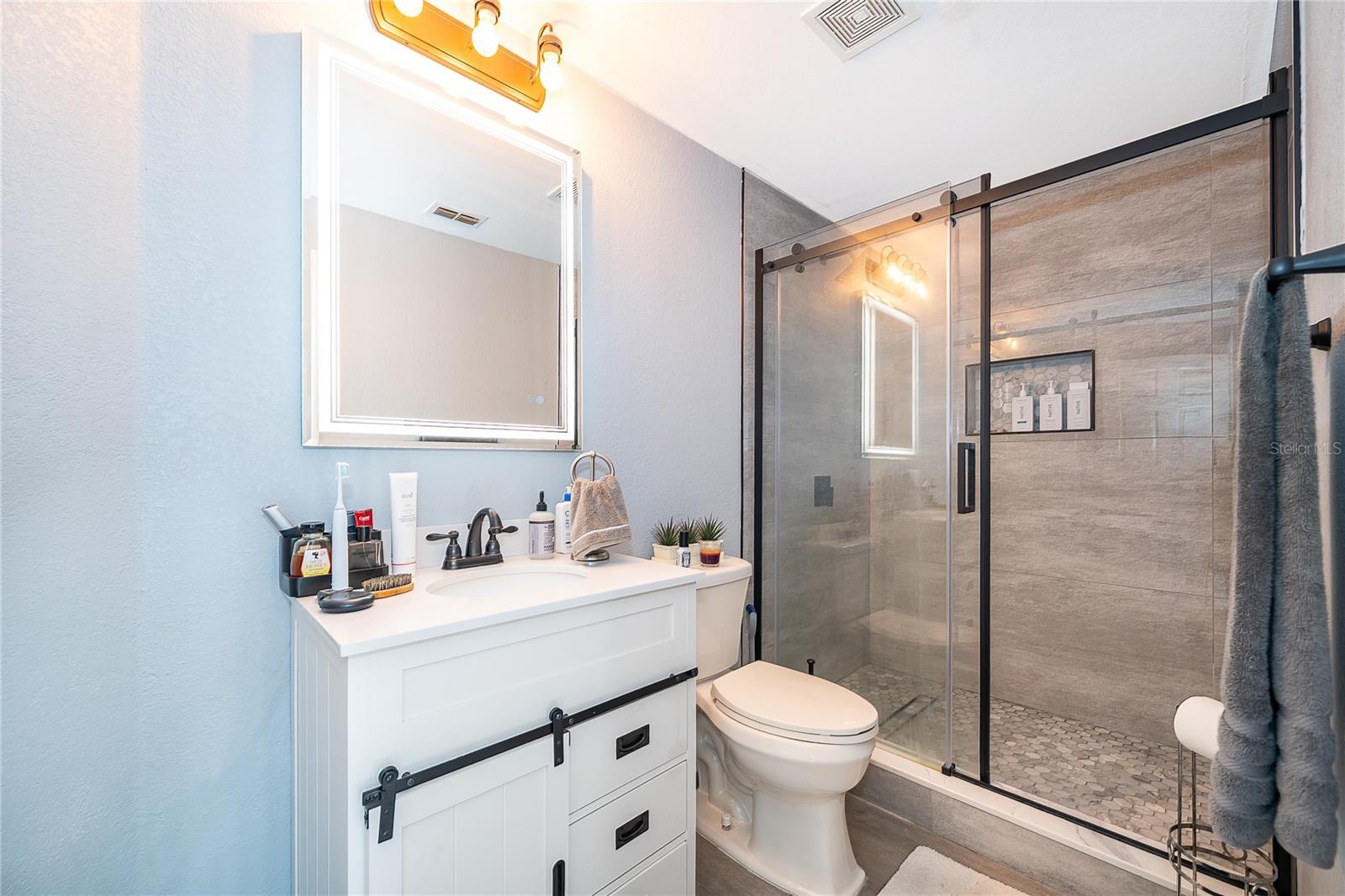 Image 13 of 27 For 1101 Vintage Village Lane 103