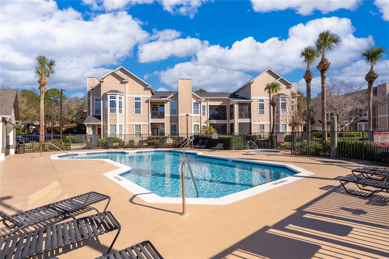 Image 20 of 27 For 1101 Vintage Village Lane 103