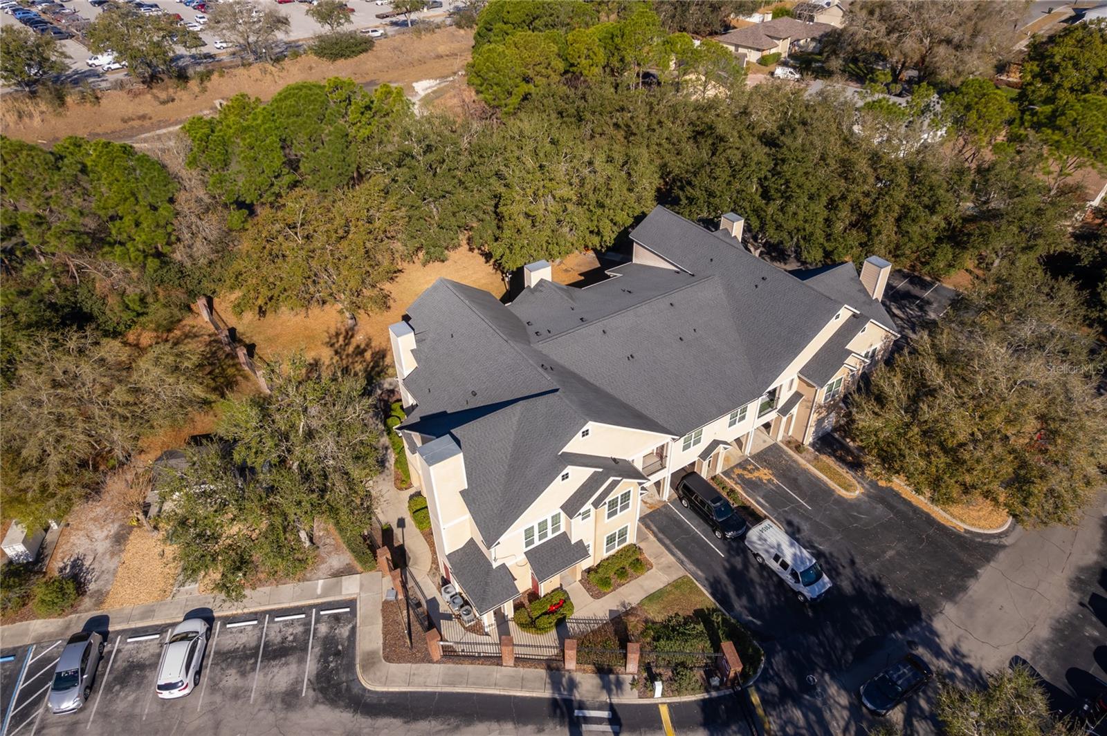 Image 23 of 27 For 1101 Vintage Village Lane 103