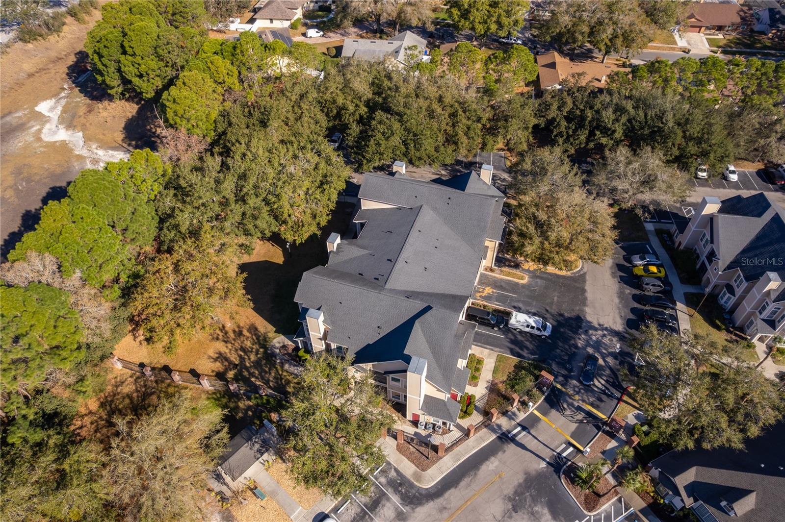 Image 24 of 27 For 1101 Vintage Village Lane 103