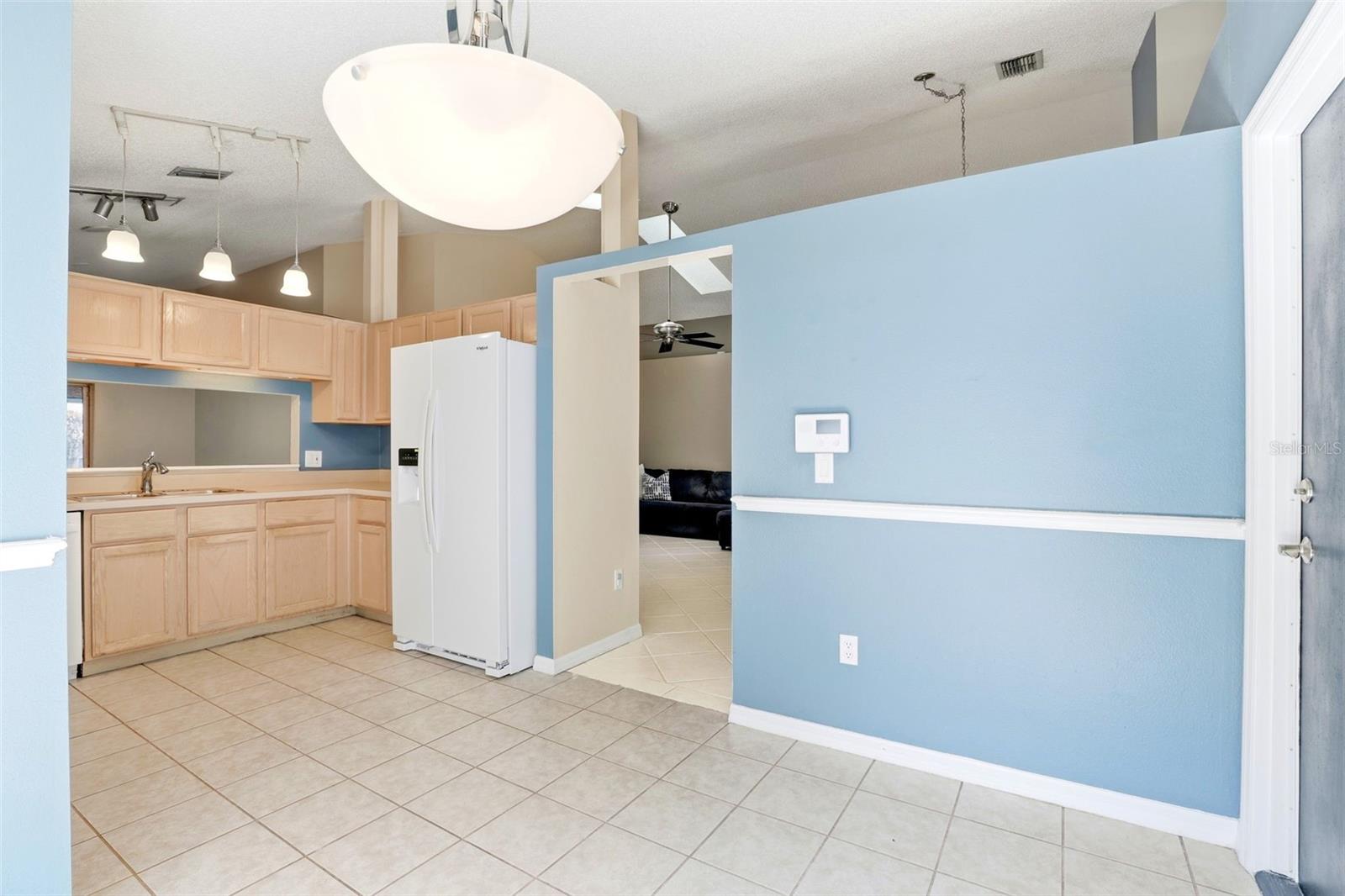 Image 13 of 39 For 2836 Crofton Way