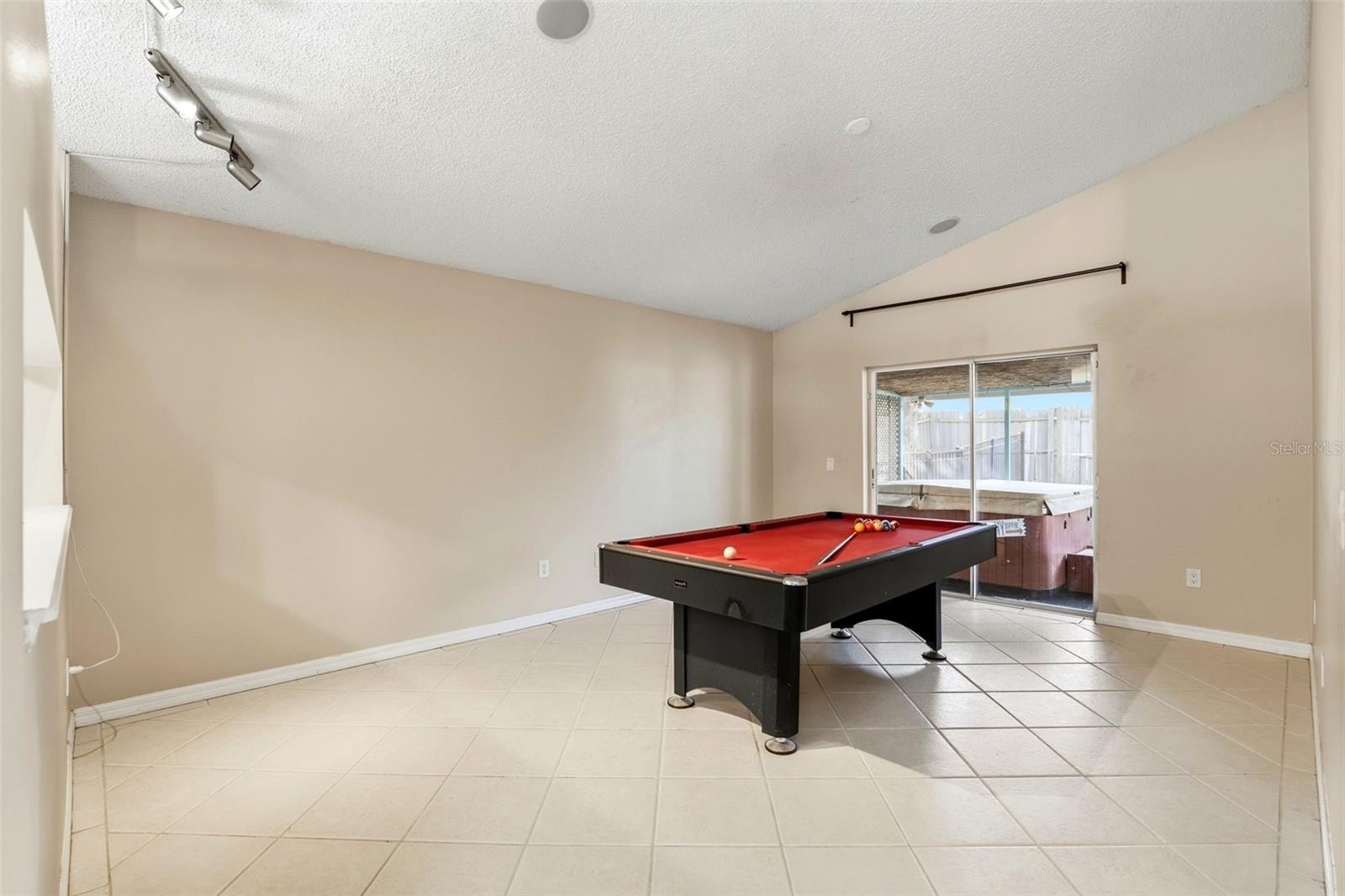 Image 20 of 39 For 2836 Crofton Way