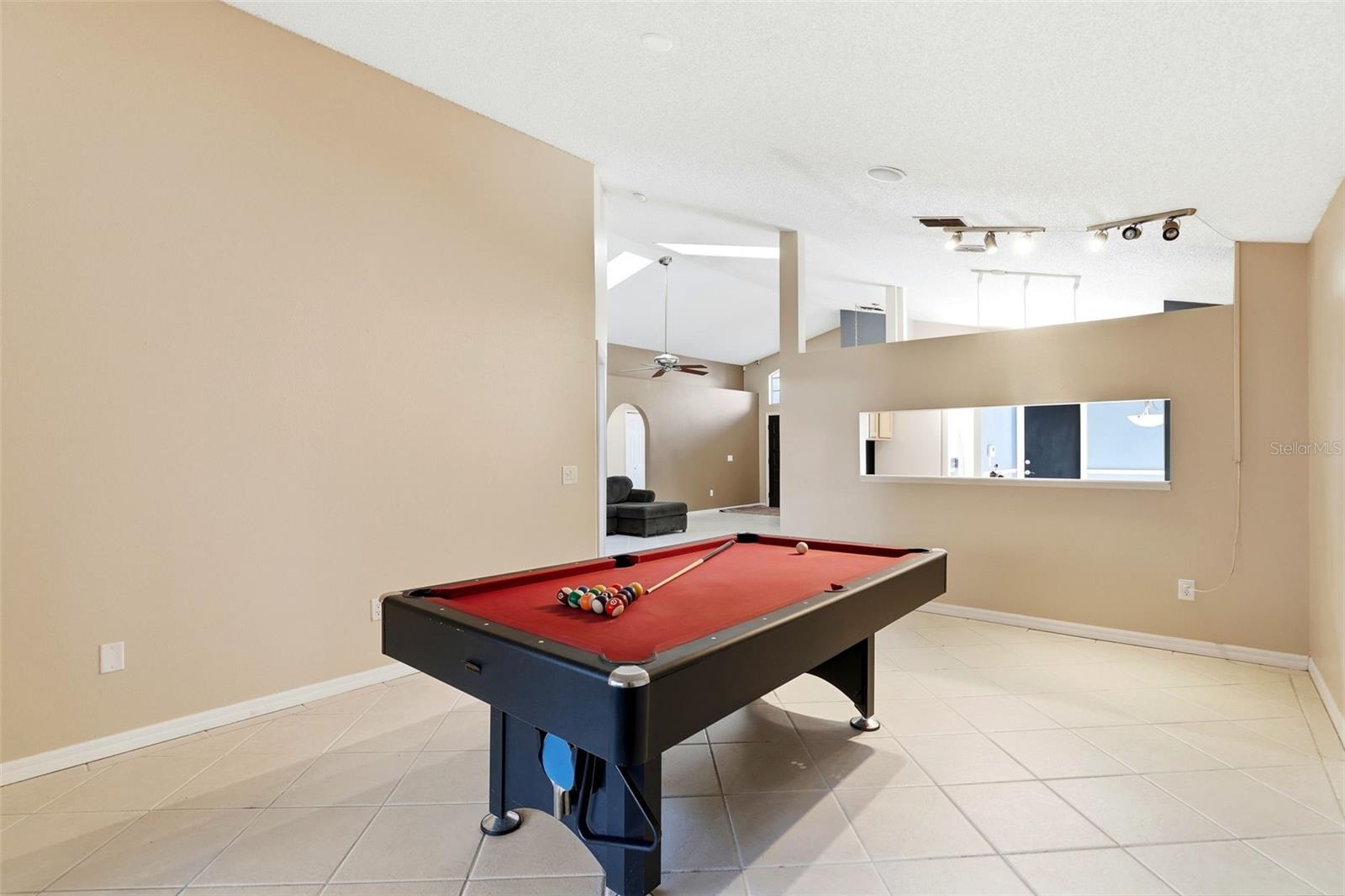 Image 21 of 39 For 2836 Crofton Way