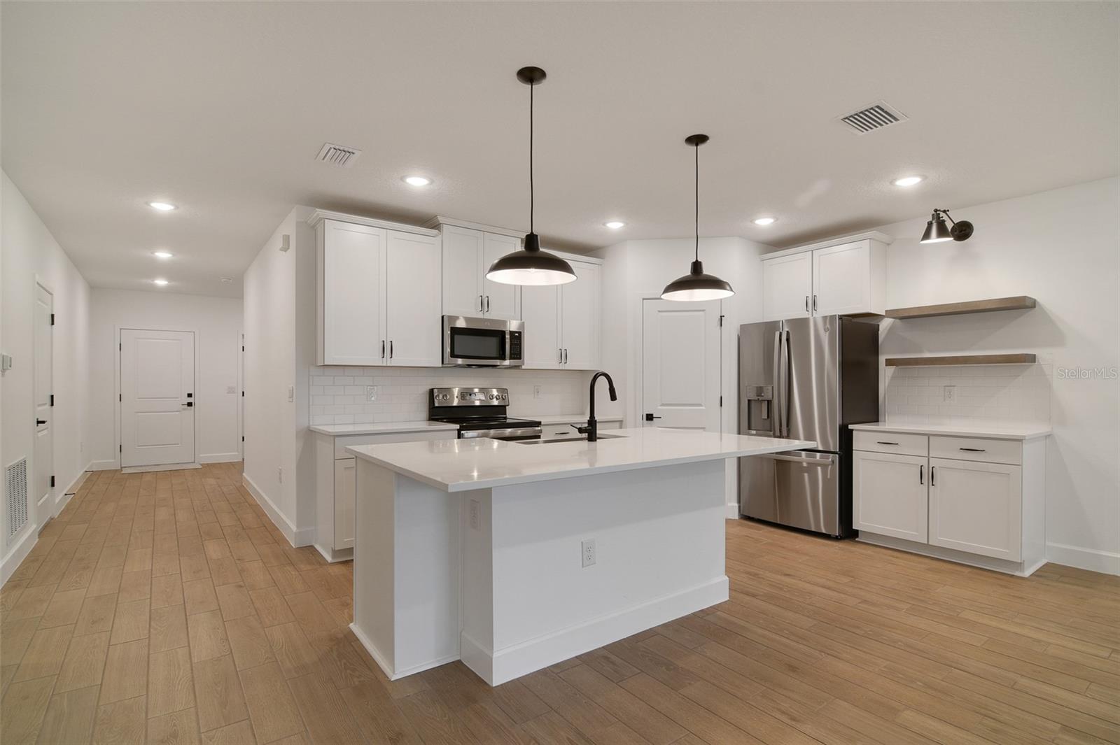 Image 17 of 17 For 9365 Del Rio Way