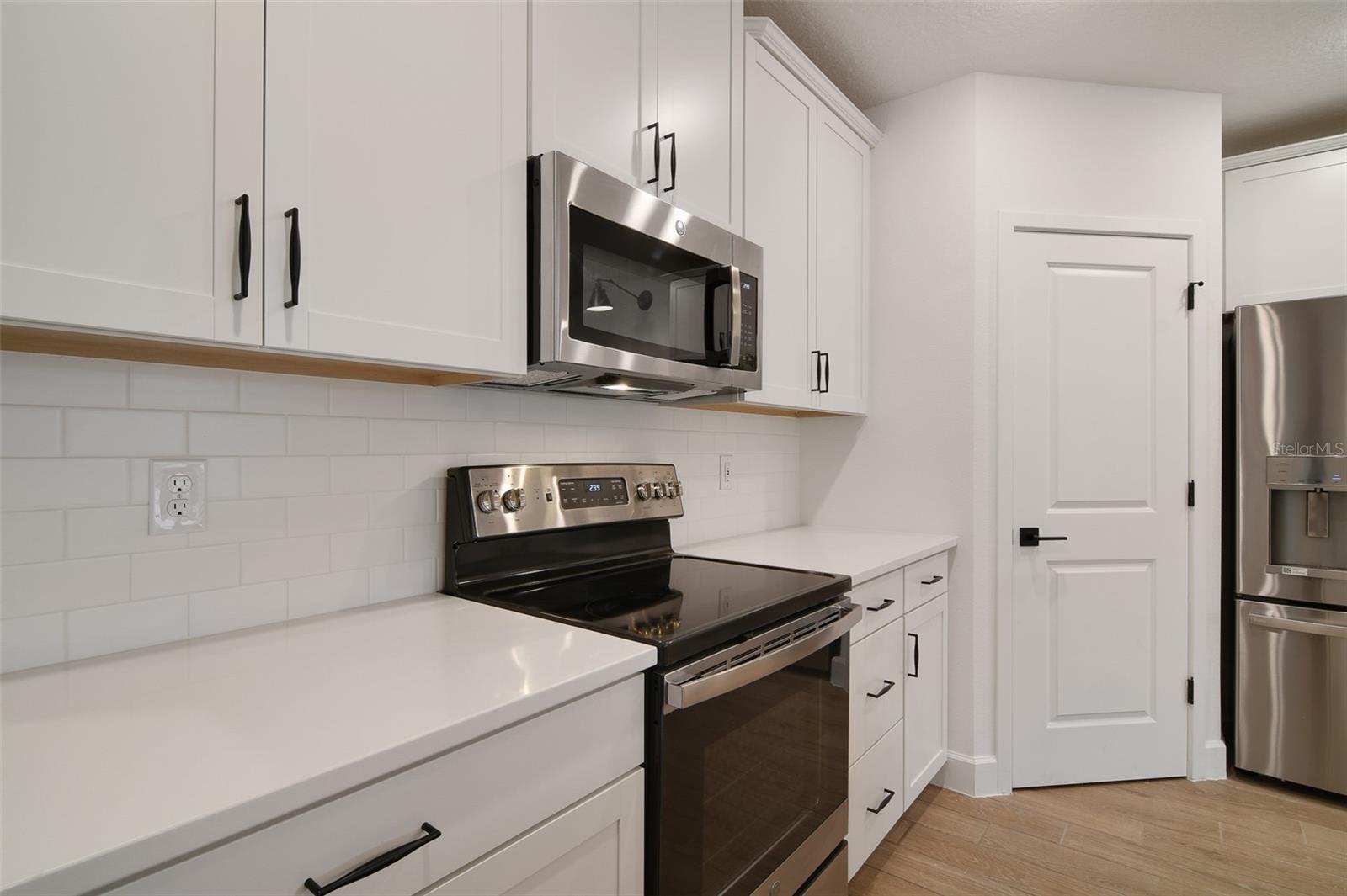 Image 4 of 17 For 9365 Del Rio Way