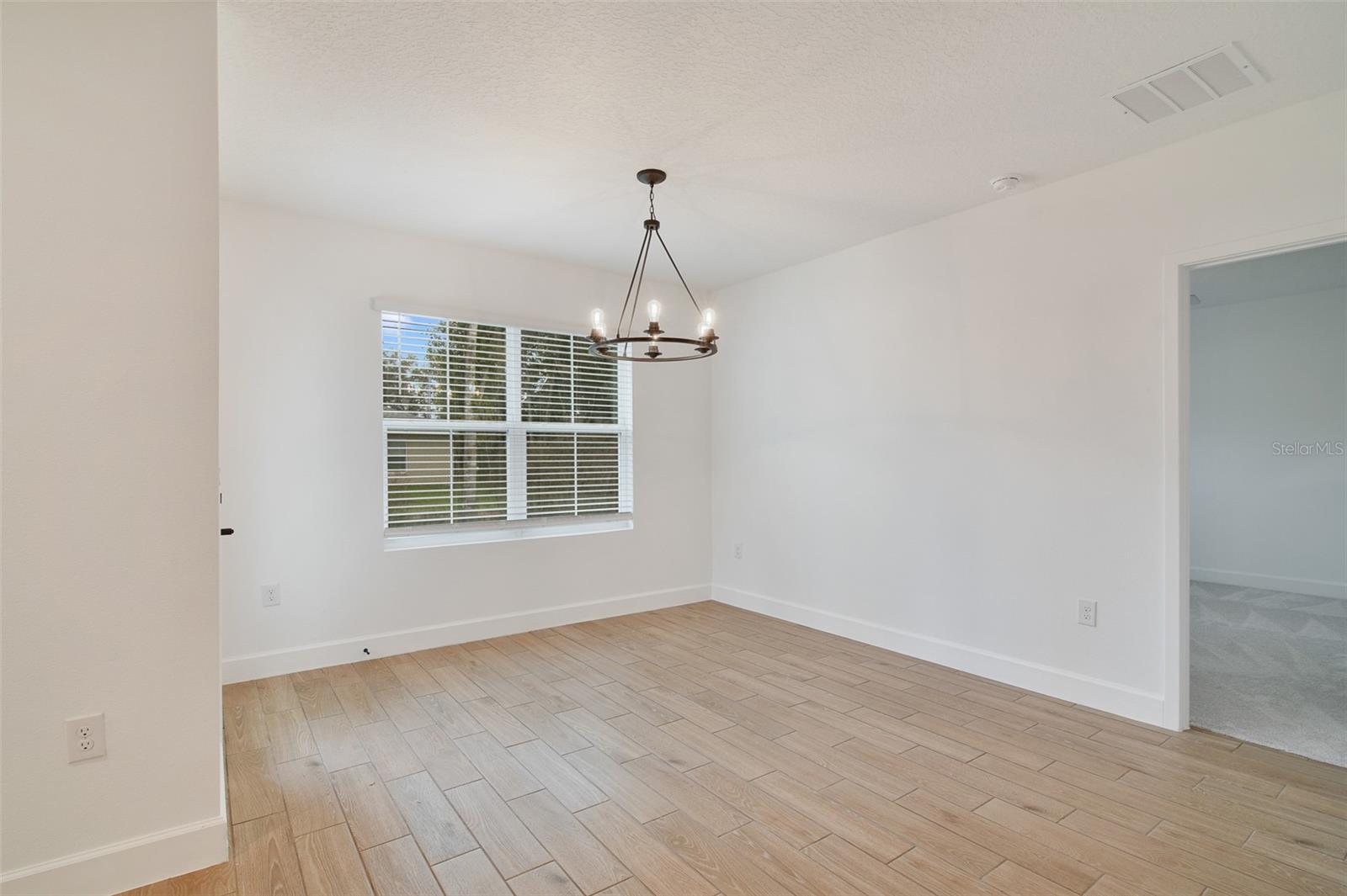 Image 6 of 17 For 9365 Del Rio Way