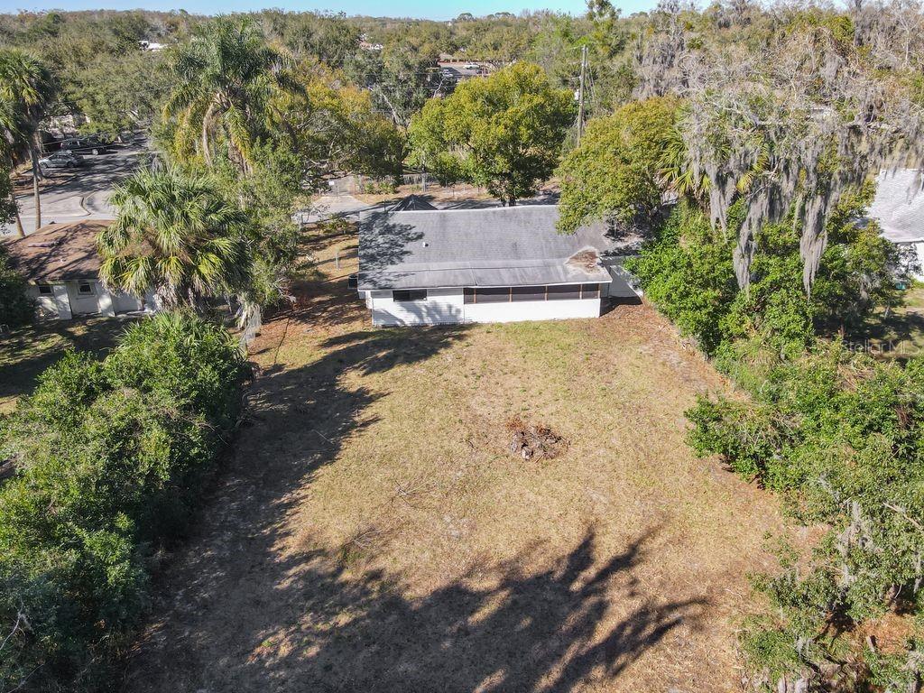 Image 2 of 30 For 106 Rosehill Avenue