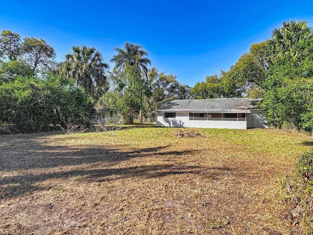 Image 29 of 30 For 106 Rosehill Avenue