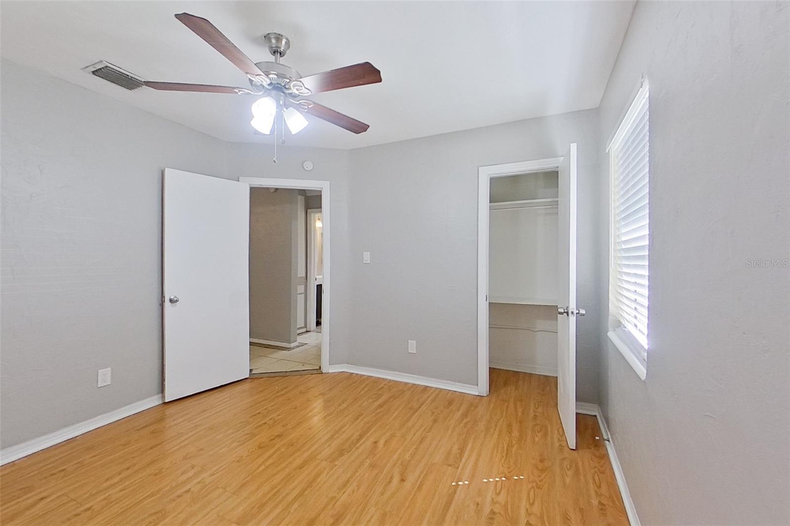 Image 12 of 16 For 5140 17th Avenue N