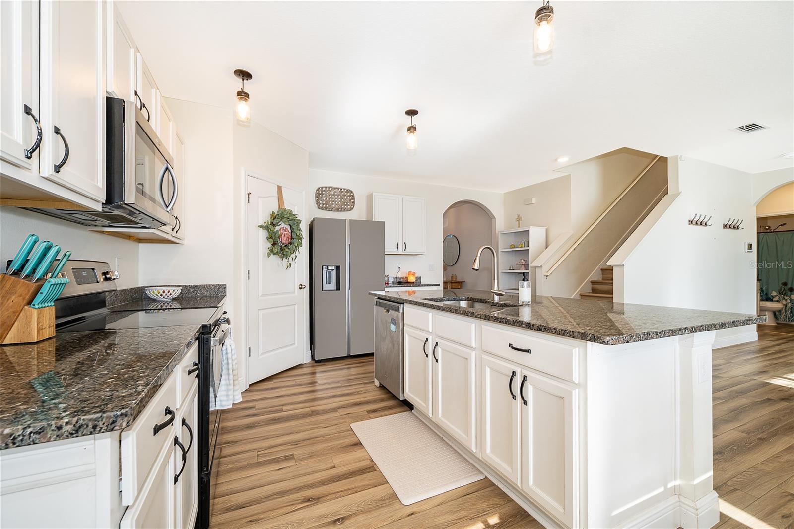 Image 10 of 36 For 2036 White Pelican Terrace