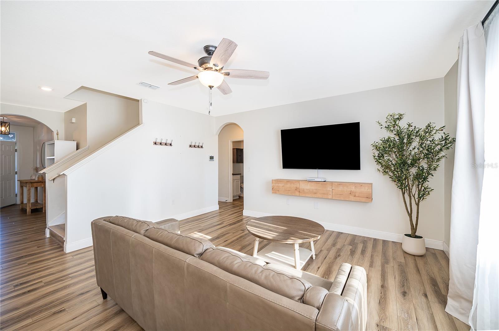 Image 11 of 36 For 2036 White Pelican Terrace