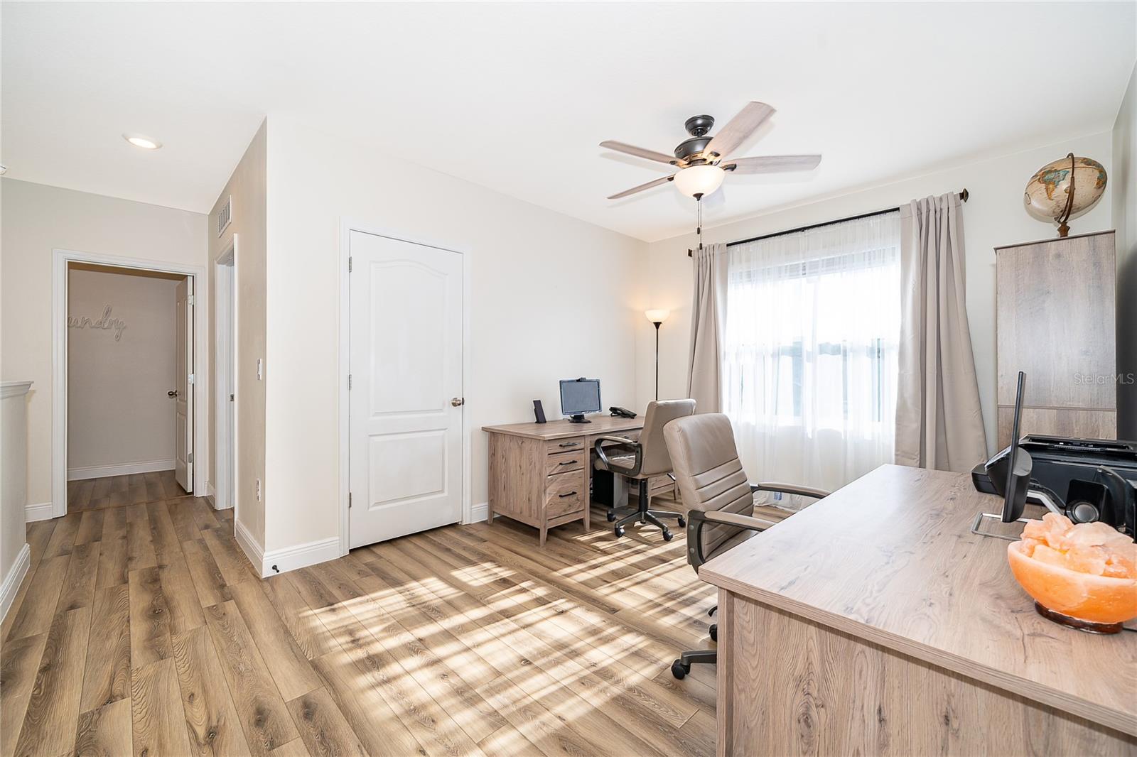 Image 24 of 36 For 2036 White Pelican Terrace