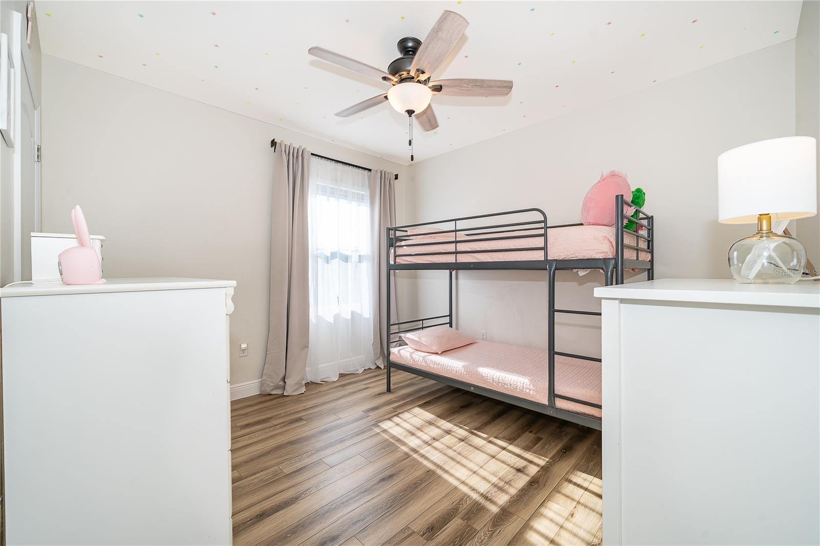 Image 25 of 36 For 2036 White Pelican Terrace