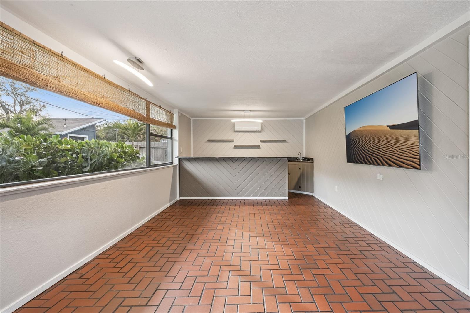 Image 11 of 22 For 3218 Carnine Drive