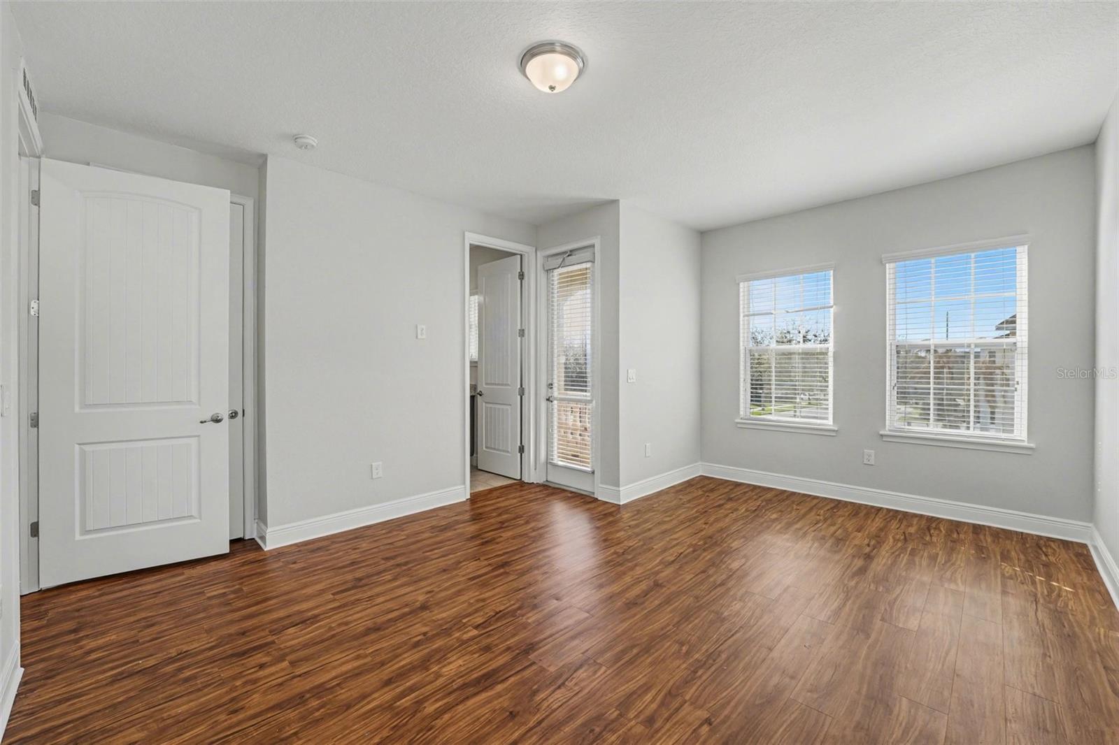 Image 27 of 35 For 190 Minton Loop